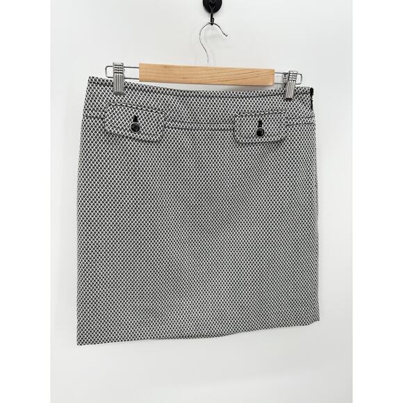 Ann Taylor LOFT Skirt Women 4 Black White Polyester Blend Side Zip Mini - Picture 8 of 8